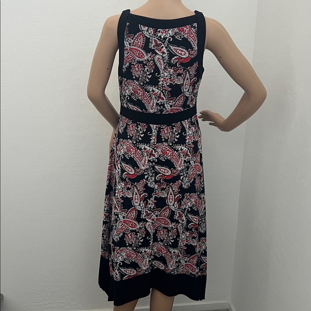 Elie McCarthy Paisley Pattern Red White & Black Sleeveless Stretch Dress Size PL - Picture 3 of 10